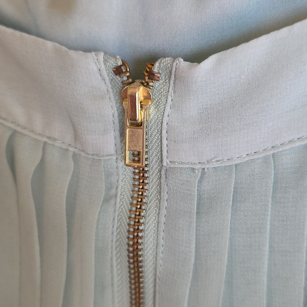 Love XXI Mint and Beige Dress - Picture 6 of 7